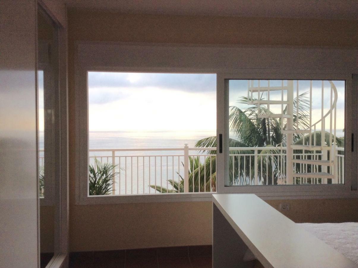 Villa In Protected Space In Front Of The Sea Los Realejos Extérieur photo