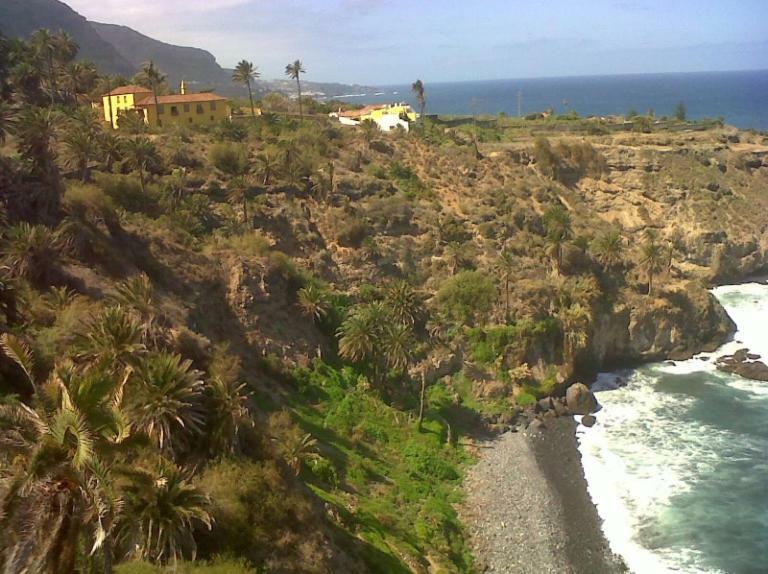 Villa In Protected Space In Front Of The Sea Los Realejos Extérieur photo