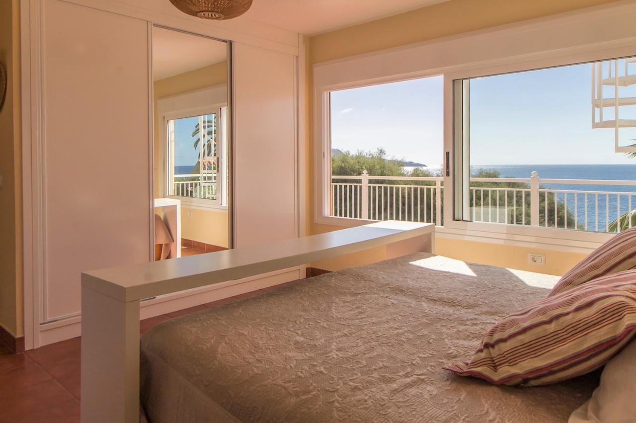 Villa In Protected Space In Front Of The Sea Los Realejos Extérieur photo