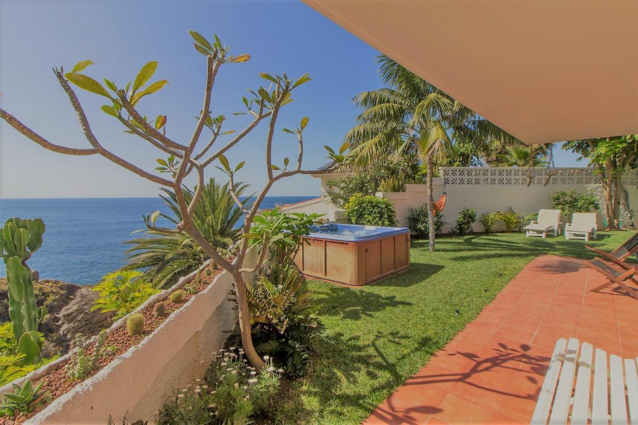 Villa In Protected Space In Front Of The Sea Los Realejos Extérieur photo