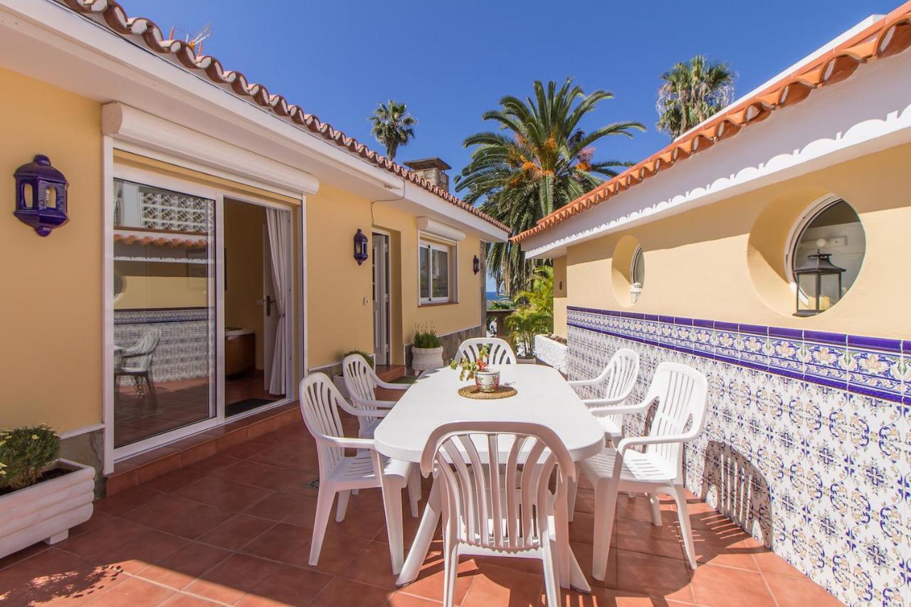 Villa In Protected Space In Front Of The Sea Los Realejos Extérieur photo